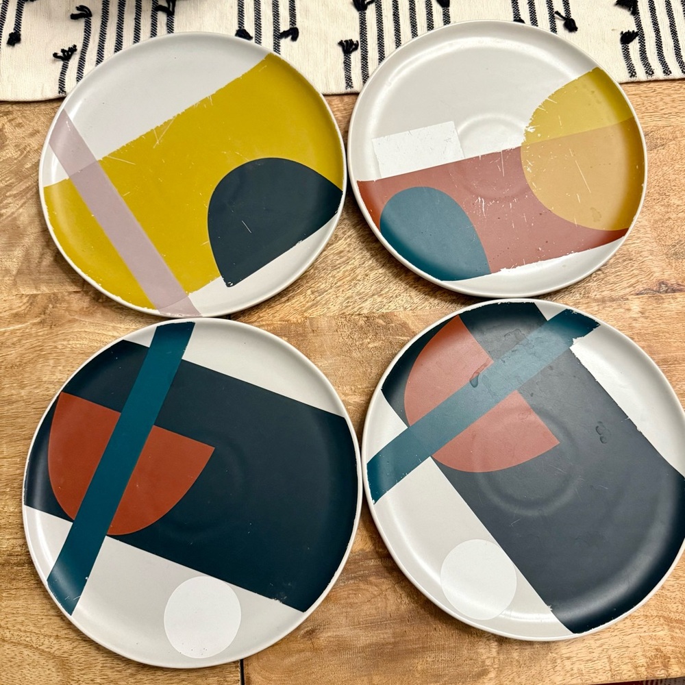 Crate& Barrel Geometric salad plates Set - Yellow, Blue, Red, White